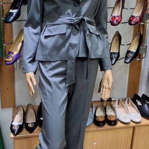 Le suit